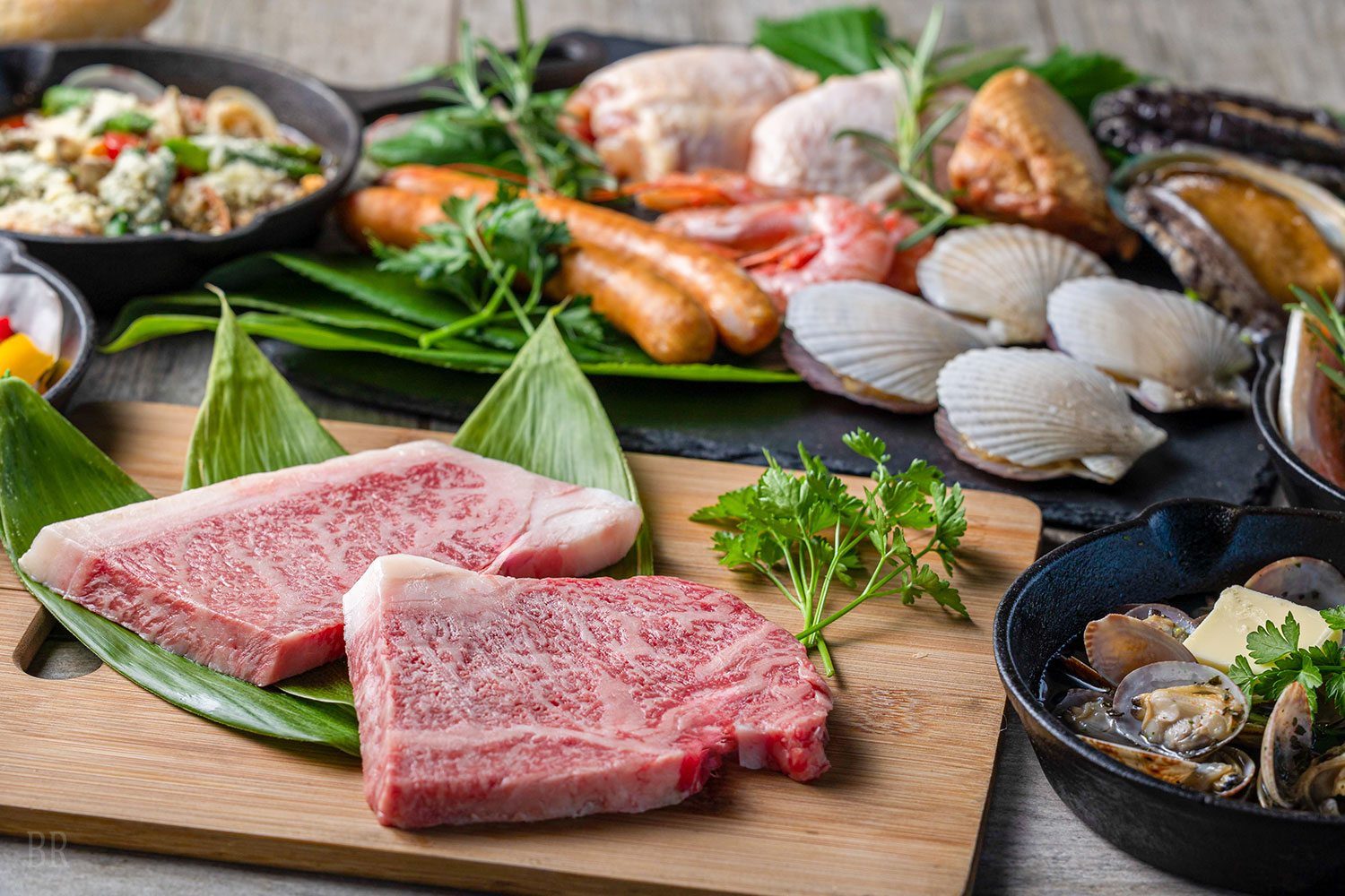 大型グランピングドームテント